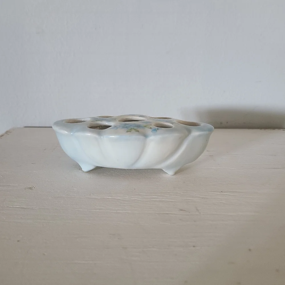 Vintage Ceramic Lipstick Holder